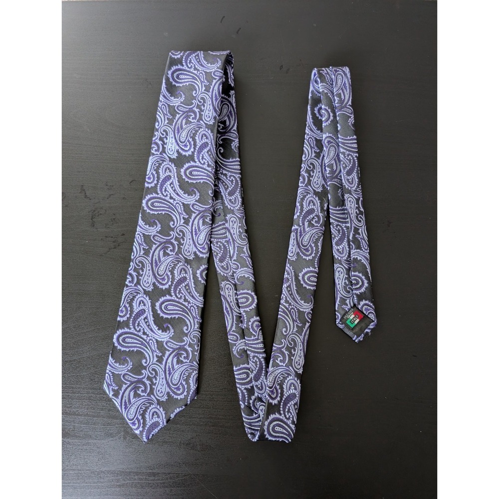 BRAND‎ Q PURPLE PAISLEY NECK TIES ITALY DESIGNER TIE